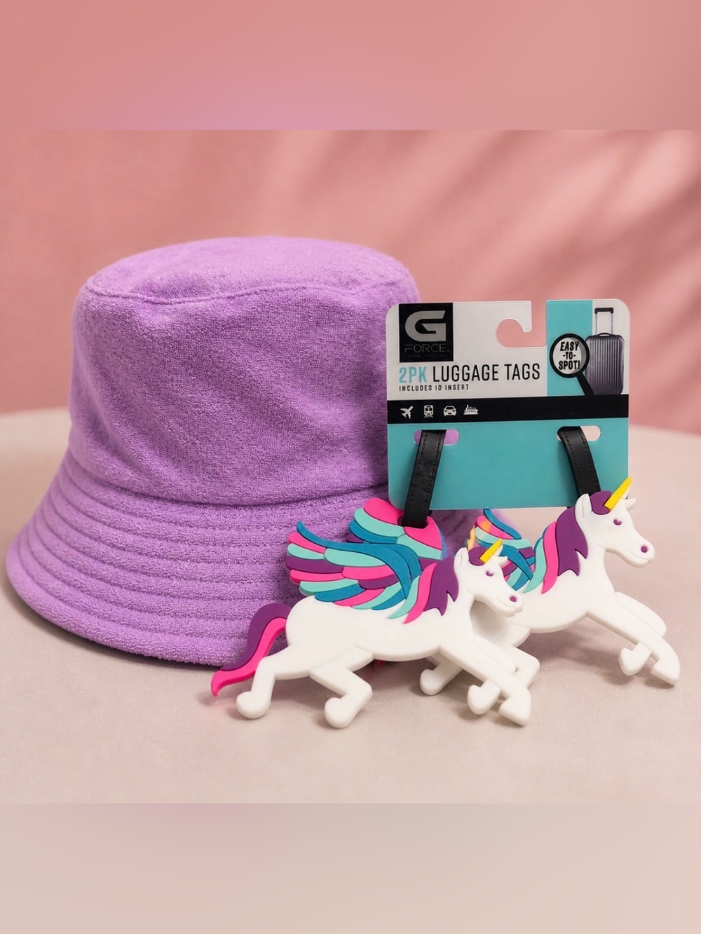 Lilac Bucket Hat & Luggage Tags